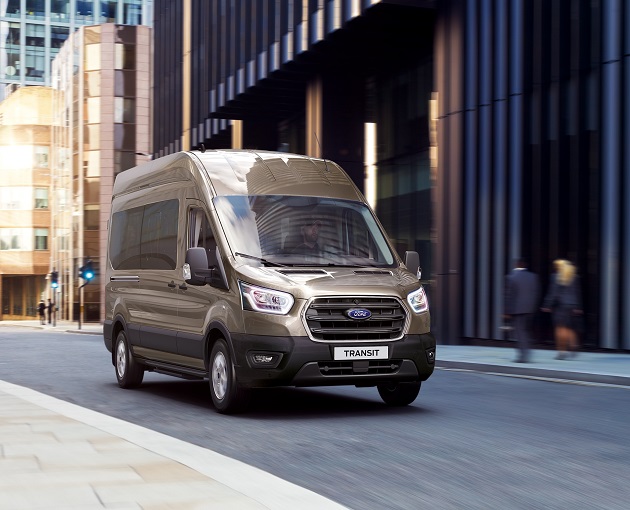 Ford Transit 10 İleri Otomatik Sanzıman Seçeneği Sunuyor