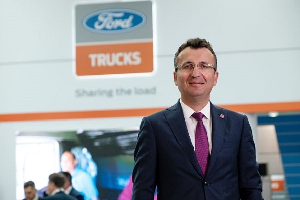 Ağır ticari pazarında dünya çapında büyümesini sürdüren Ford Trucks, 2021’i yeni ürün ve geliştirmelerle karşılıyor.