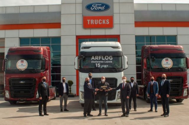 Ford Trucks’tan ARF Lojistik’e 15 adet Ödüllü F-MAX testlimatı